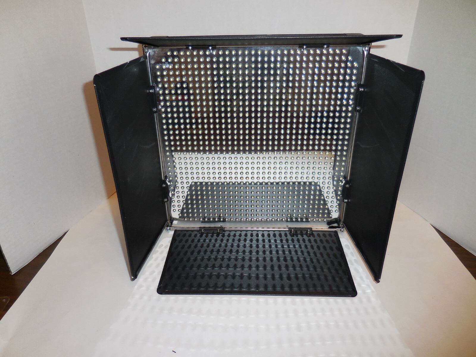 Fotodiox Pro LED 1000ASV with Barndoor, Photo Video Light, Dimmable & Color Temp