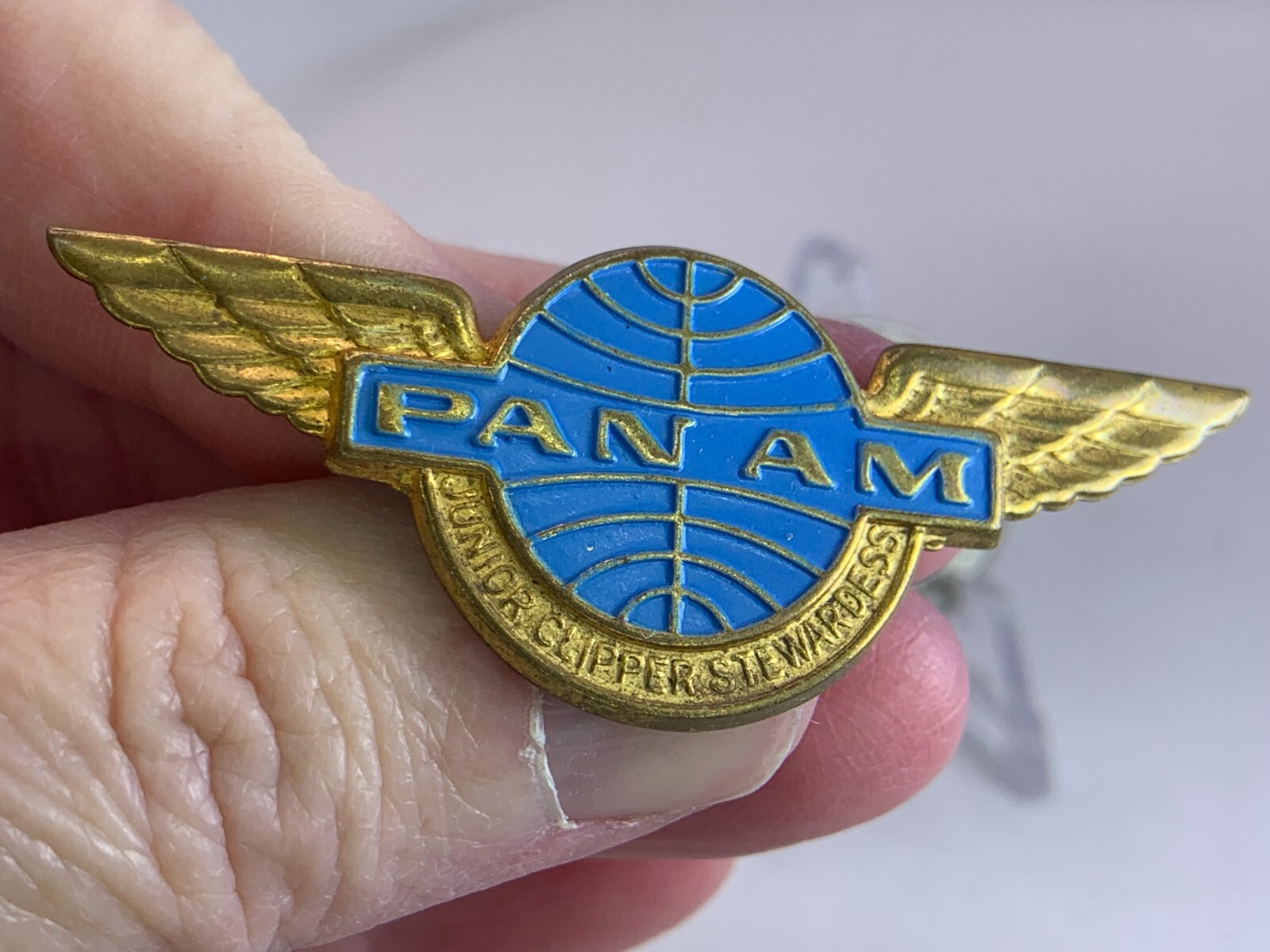 PAN AM 翼バッジ JUNIOR CLIPPER STEWARD 金属製 PAN AM 翼バッジ JUNIOR CLIPPER STEWARD - メルカリ