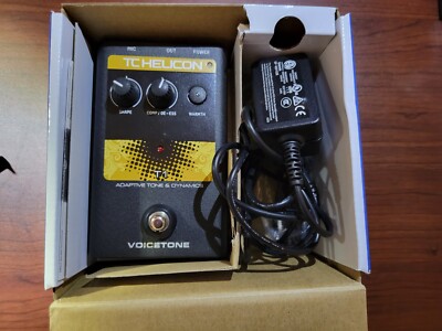 TC HELICON VOICETONE T1 vocal effects pedal