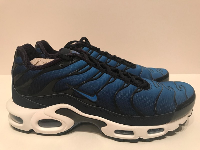 air max plus royal blue