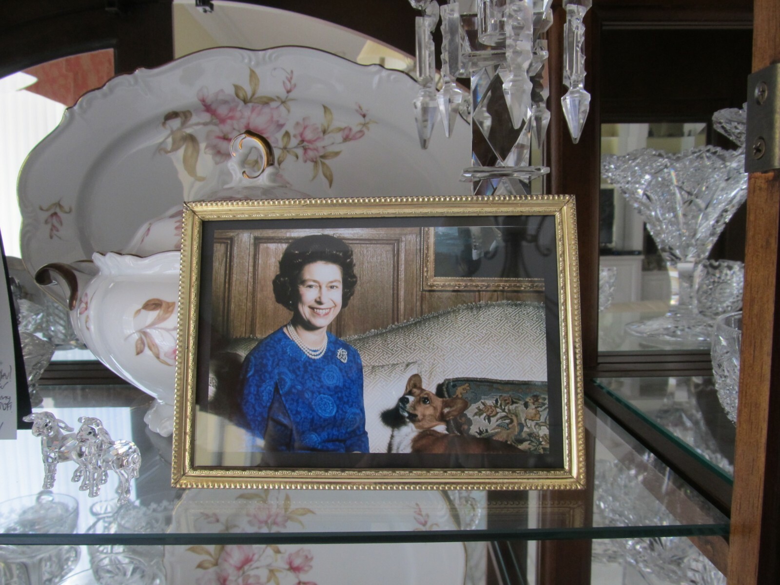 Queen Elizabeth II - The Love of a Queen - in Vintage Frame