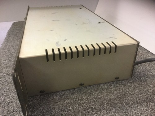 Traynor PM 100 Power Amplifier Works Great! PM100 Made In Canada By Yorkville