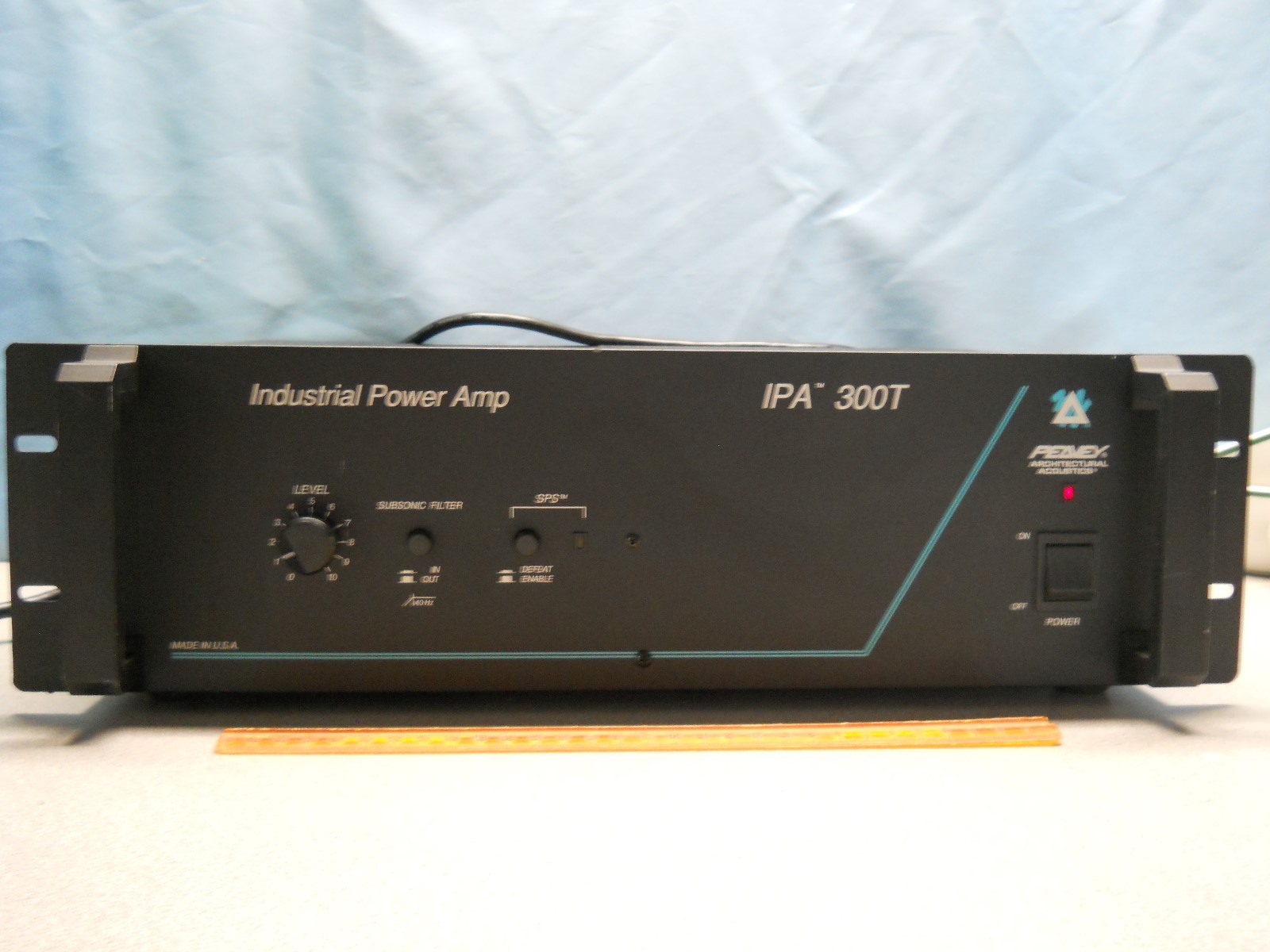 Peavey Architectural Acoustics Industrial Power Amp Model IPA 300T 2 Channel