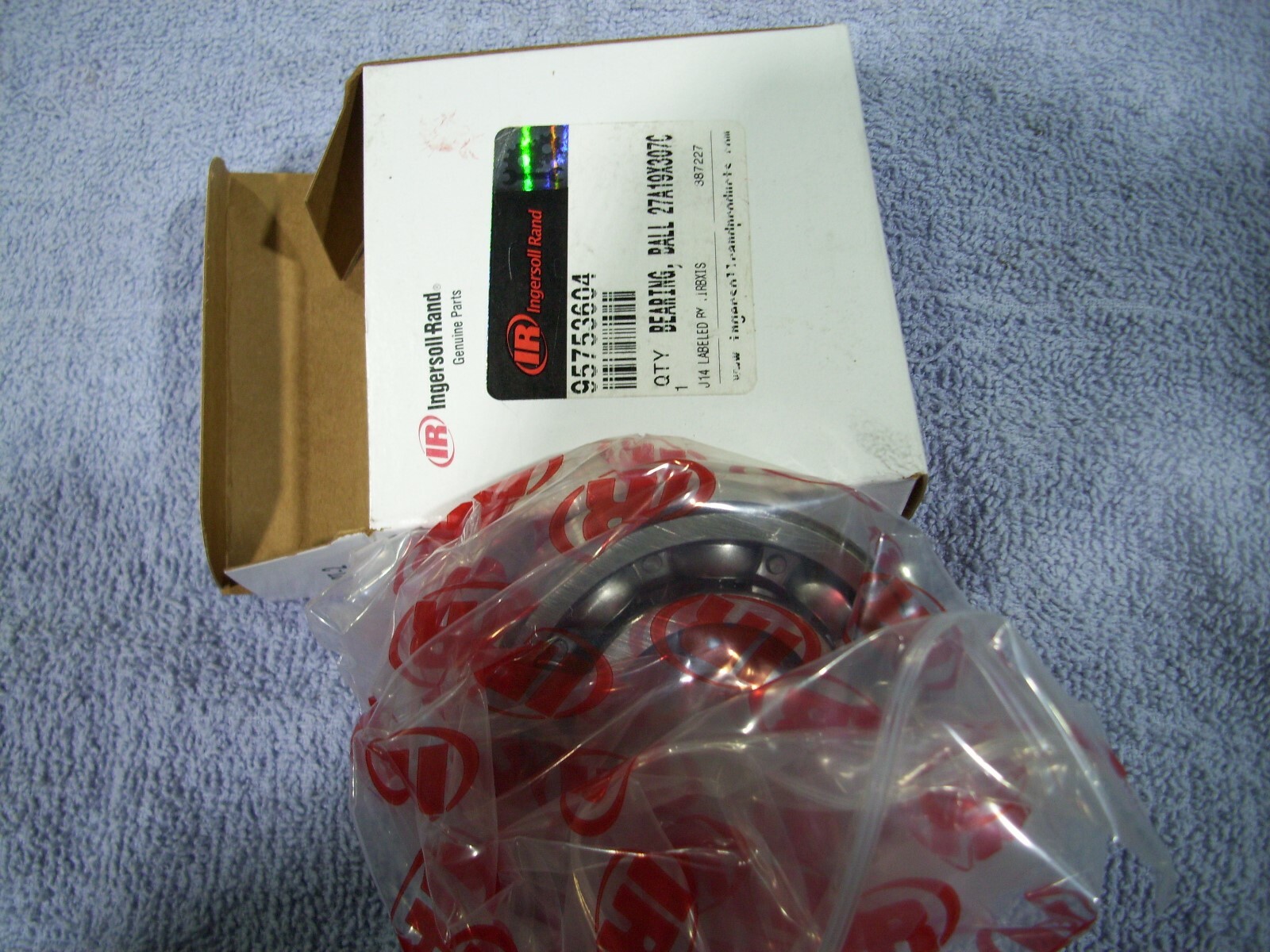 Brand New INGERSOLL RAND 95753604 NSK 6307 Bearing