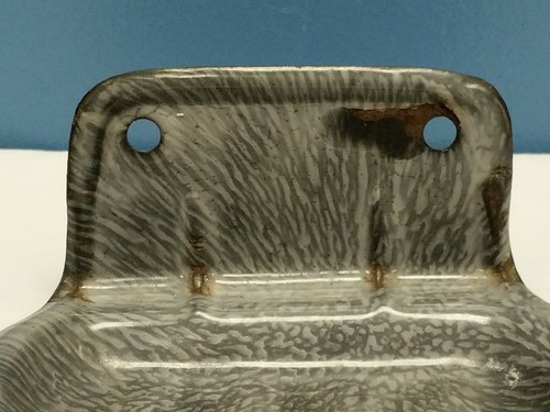 VINTAGE PRIMITIVE ENAMELED GRAY GRANITEWARE WALL MOUNT SOAP DISH