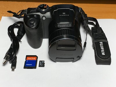 Fuji Finepix S4800 30X Superzoom Digital Bridge Camera + Card (1722)