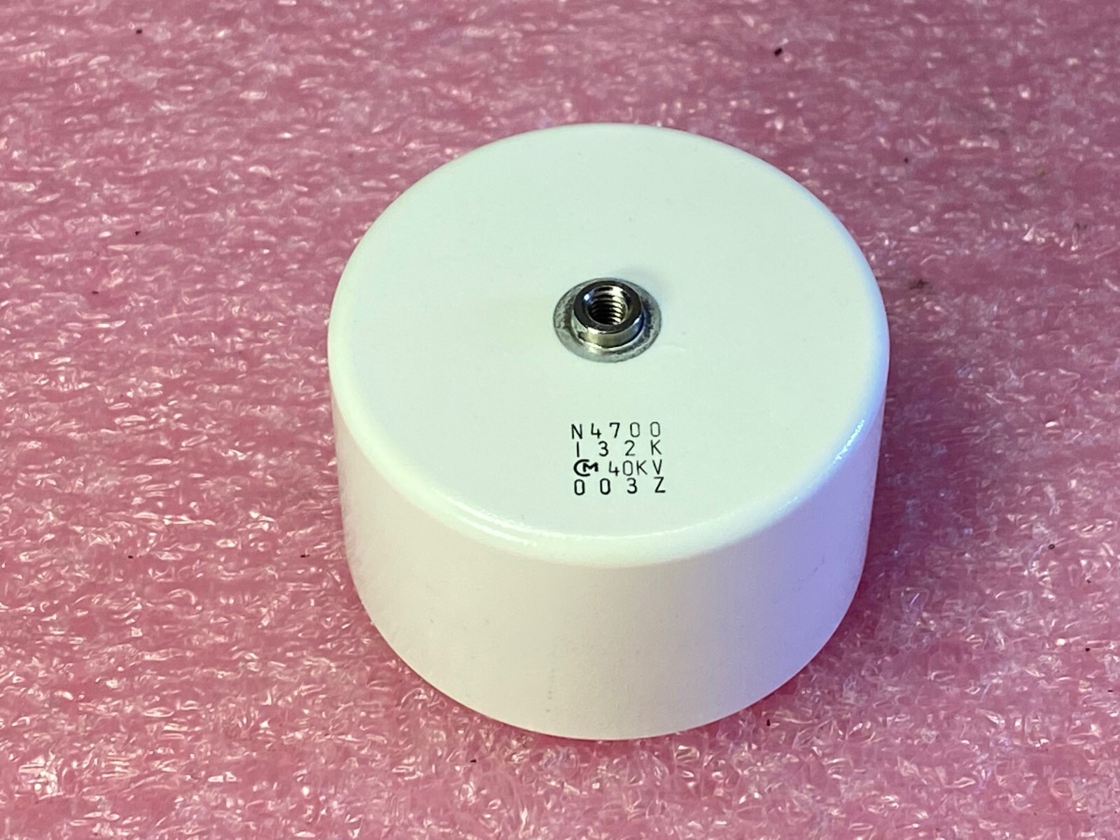 MURATA 1300PF 40KV N4700 10% HIGH VOLTAGE CERAMIC CAPACITOR MURATA 1300PF 40KV N4700 10% HIGH VOLTAGE CERAMIC CAPACITOR