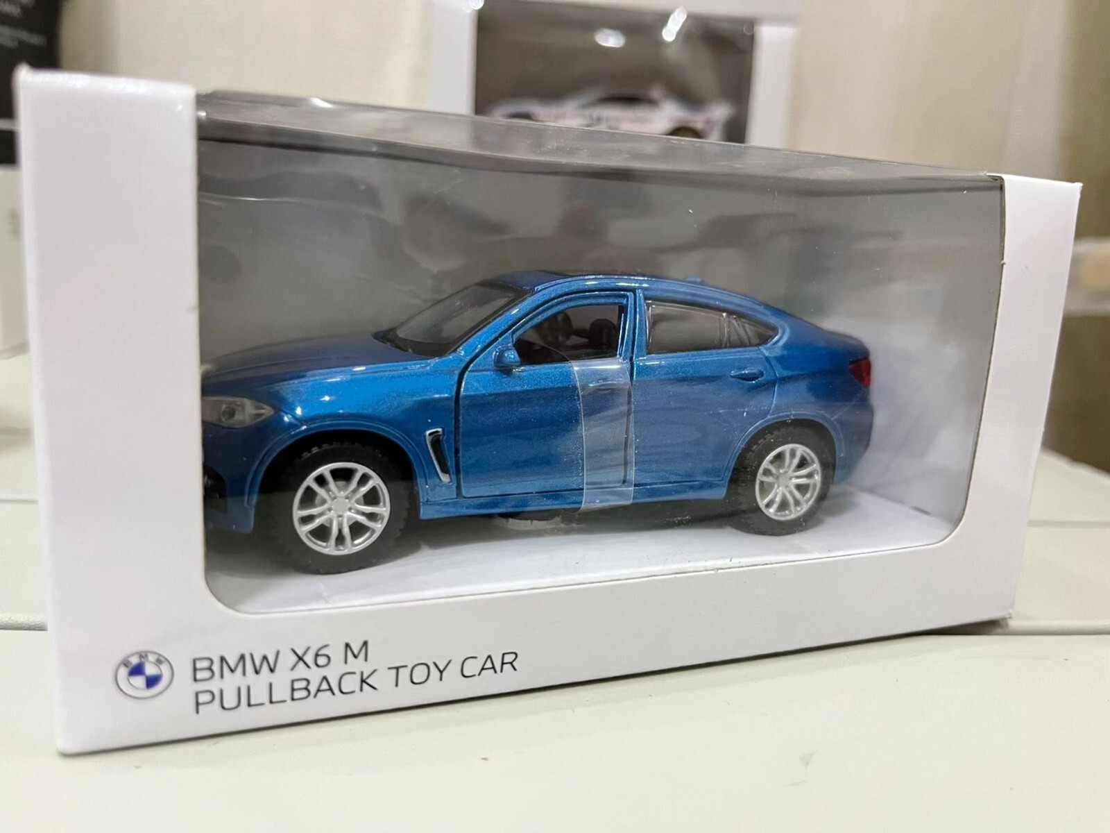 BMW X6 MPower KDW 迪威 1/18 1/18 Kyosho 2009-2014 BMW X6M X6 M (White) Diecast Car Model