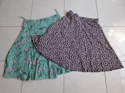 M&S Classic Skirts - Black & Green Floral  - 16 Regular - Elastic Waist