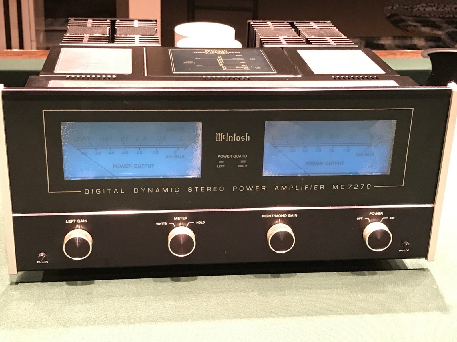 McIntosh MC7270 Stereo Power Amplifier