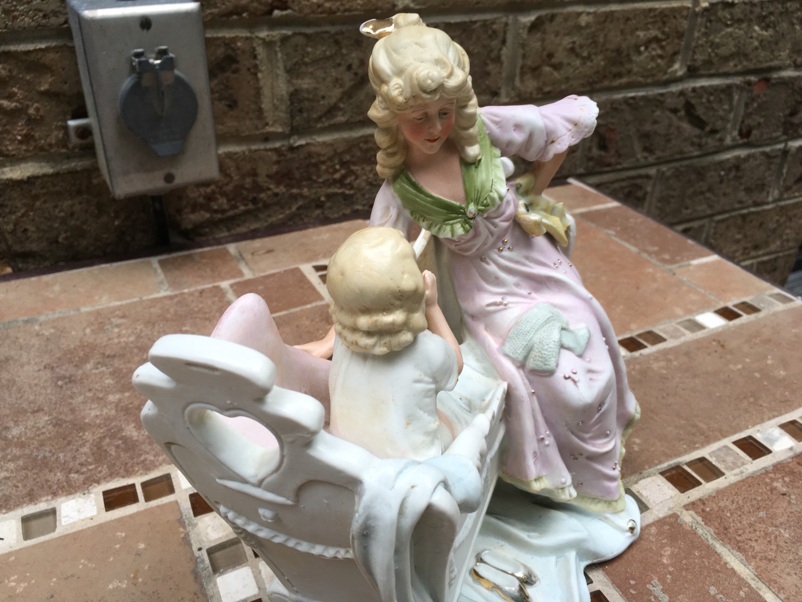 Gorgeous Grafenthal artist Carl Schneider Antique Porcelain Fig 1879-1985 Gift