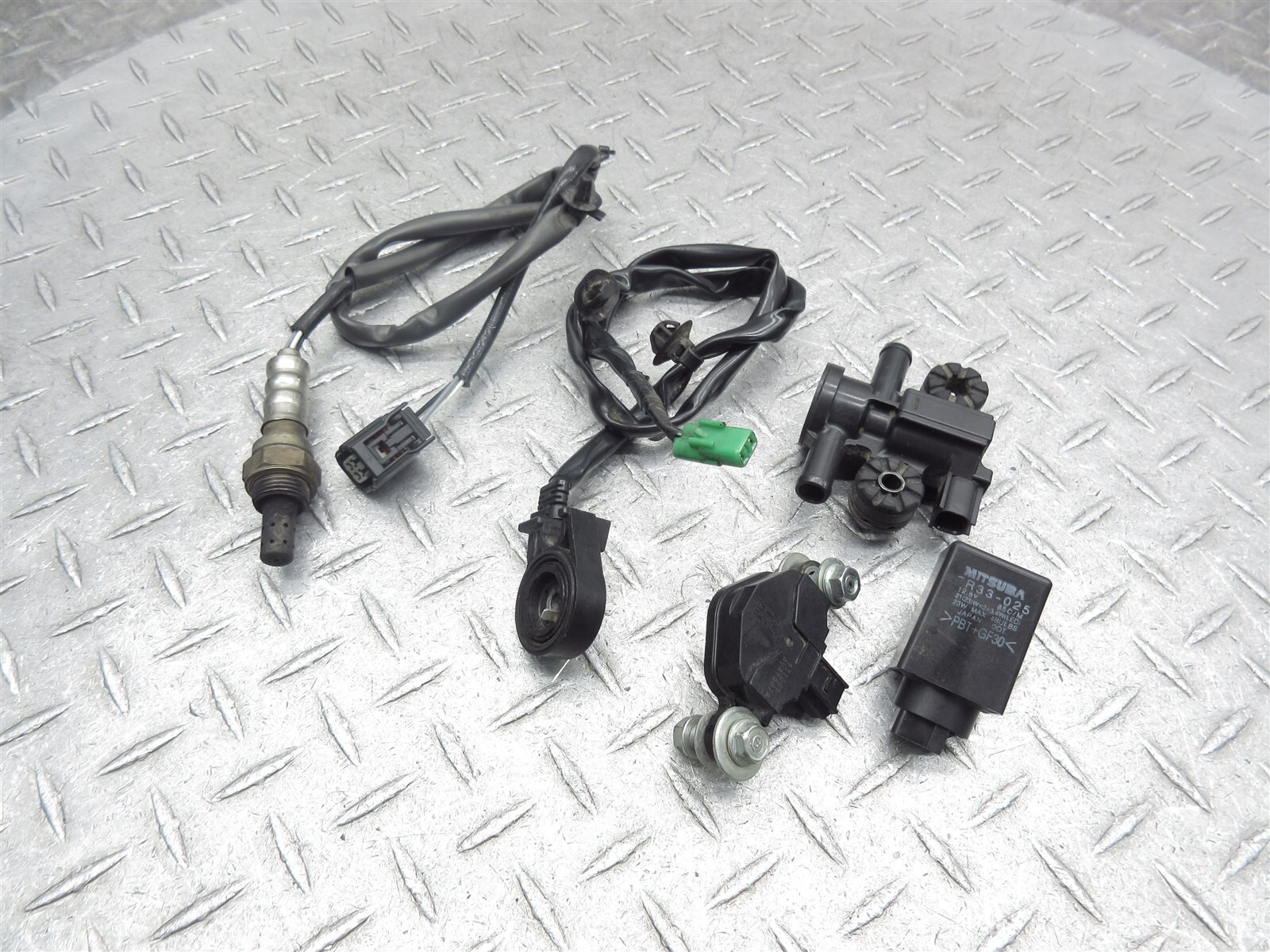 メイ 2014 13-17 Honda CB500 CB500F CB500X OEM Sensors Relay Air