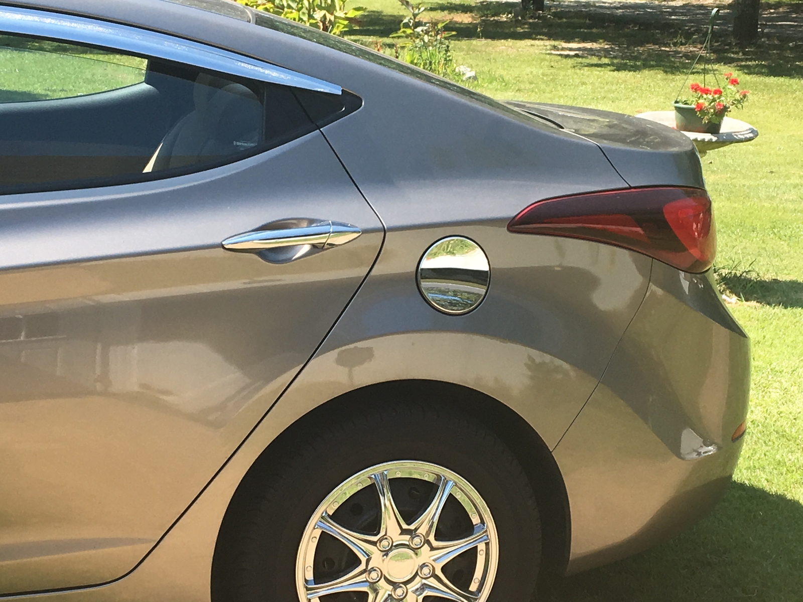 Chrome Fuel Gas Cap Cover trim For 2011 Hyundai Elantra Avante MD eBay