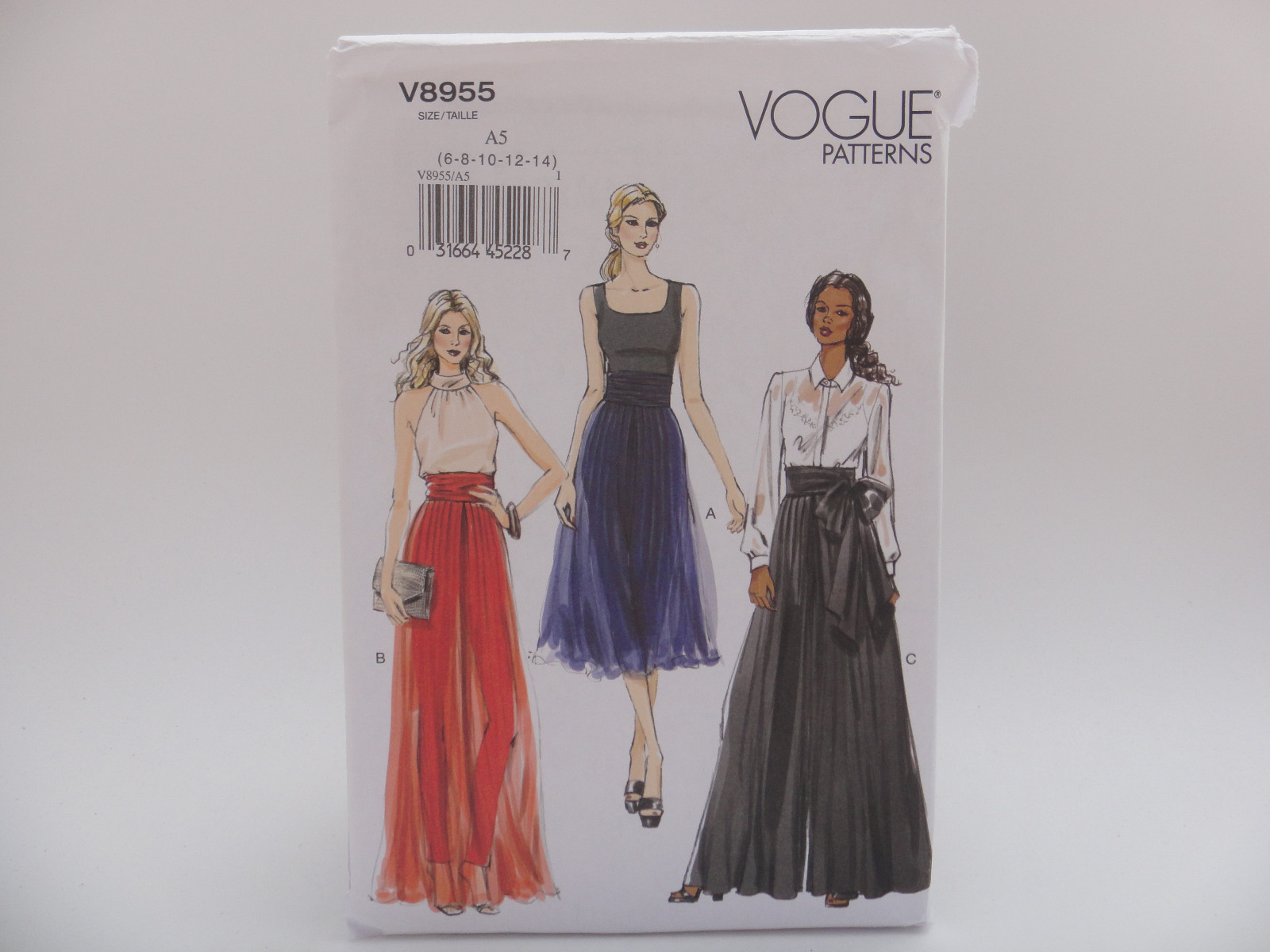 aoページ Vogue 8955 V8955 Loose Fitting Wide Leg Pants, Palazzos