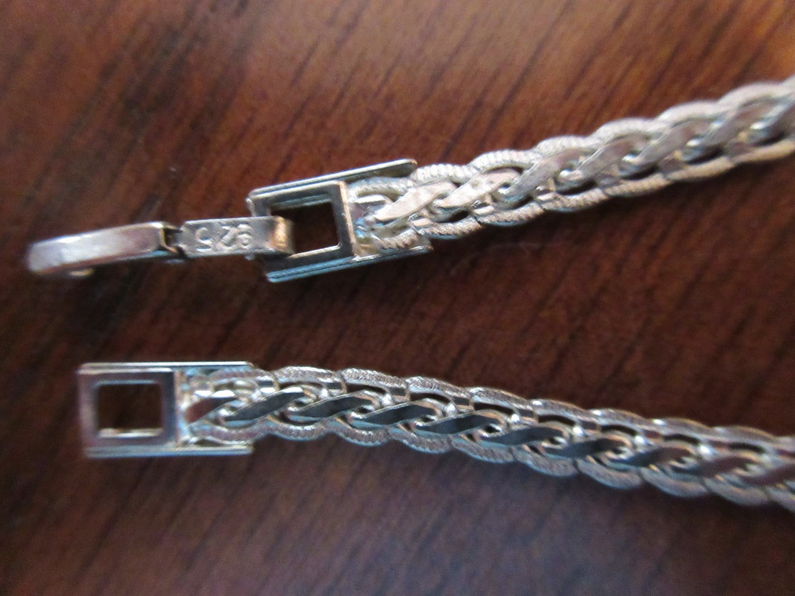 (2) 925 Estate Sale Necklace/Age (?)