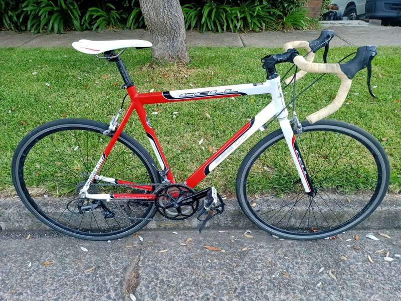 Cell S2200 24 Speed Alloy Road Bike 