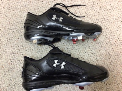 baseball cleats size 8.5