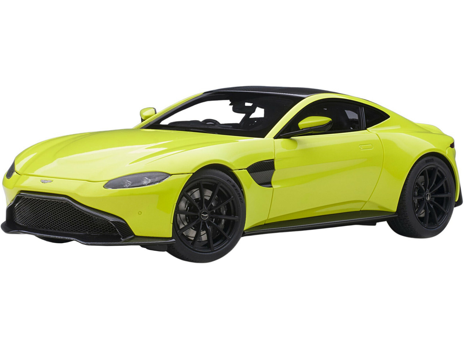 2019 ASTON MARTIN VANTAGE RHD LIME GREEN W/CARBON TOP 1/18