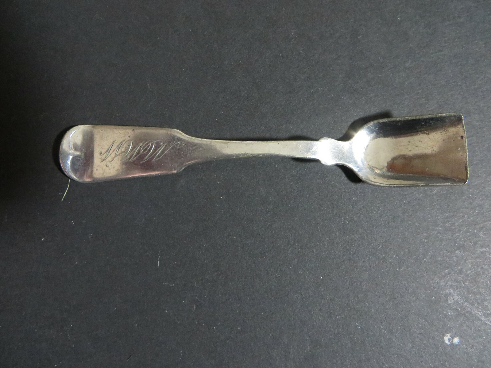 Coin Silver F. Curtis & Co. Hartford, CT Master Salt Shovel,1840's Monogramed