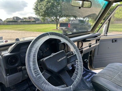 image 9 of interior