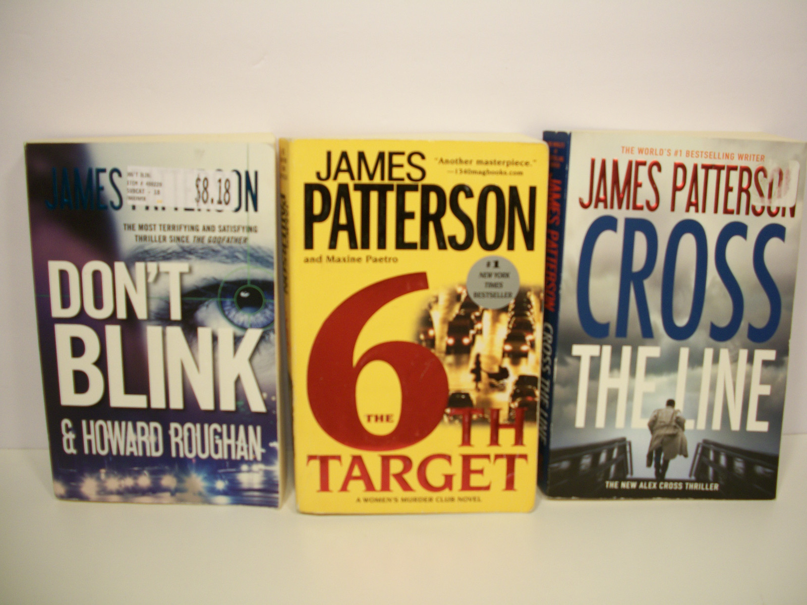 LOT OF 9 JAMES PATTERSON LARGE SOFTCOVER BOOKS LOT #17