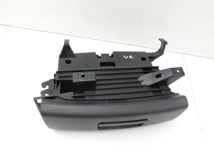 VW Golf VII 7 Variant 13-17 Kombi Ablagefach Staufach Fach Rechts Vorne VW Golf VII 7 Variant 13-17 09.05.2016... Vorschau 2