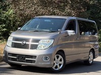 Nissan Elgrand 2.5 Highway Star [8 Seater] ULEZ Free Petrol Automatic