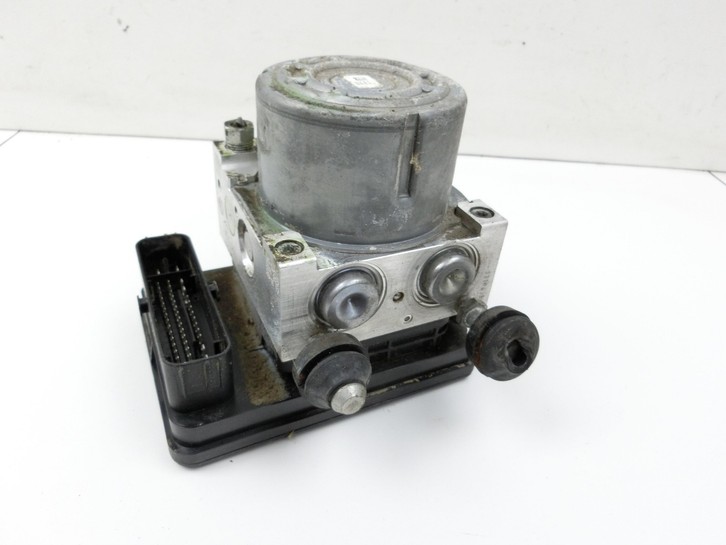 Subaru Outback V BS 15-21 ABS Steuergerät Aggregat Hydraulikblock Subaru Outback V BS 15-21 19.03.20154... Vorschau 6