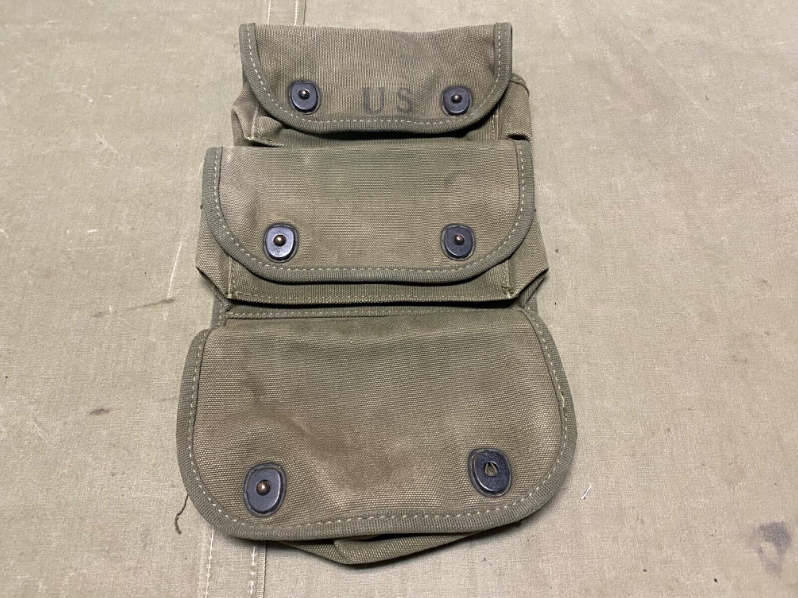 米軍 3連 グレネード ポーチ CARRIER GRENEDE 3POCKET 米軍 3連 グレネード ポーチ CARRIER GRENEDE 3POCKET - メルカリ