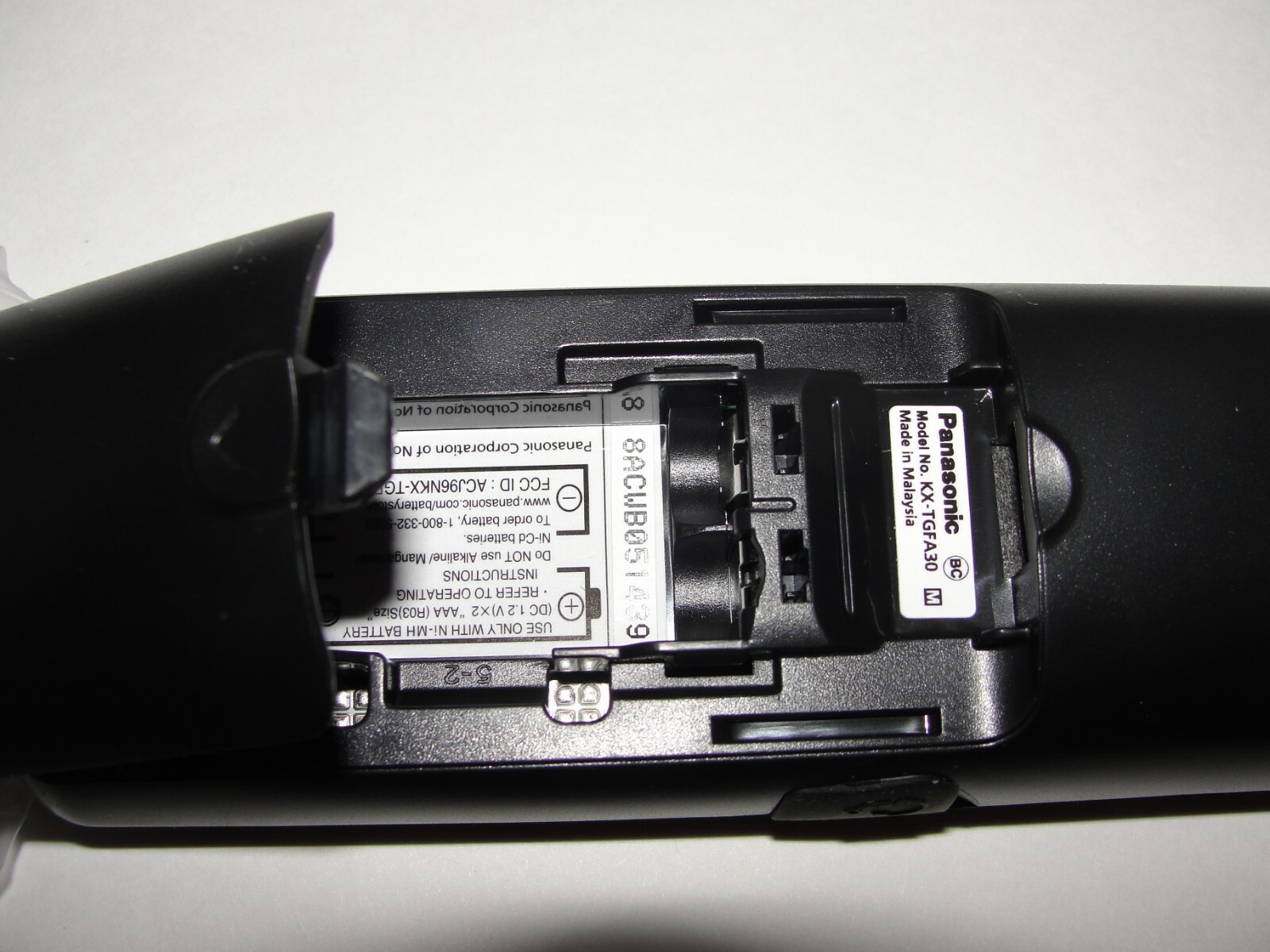 NEW Panasonic KXTGFA30M KX-TGFA30 Expansion Handset & PNLC1040 Cradle Base w AC