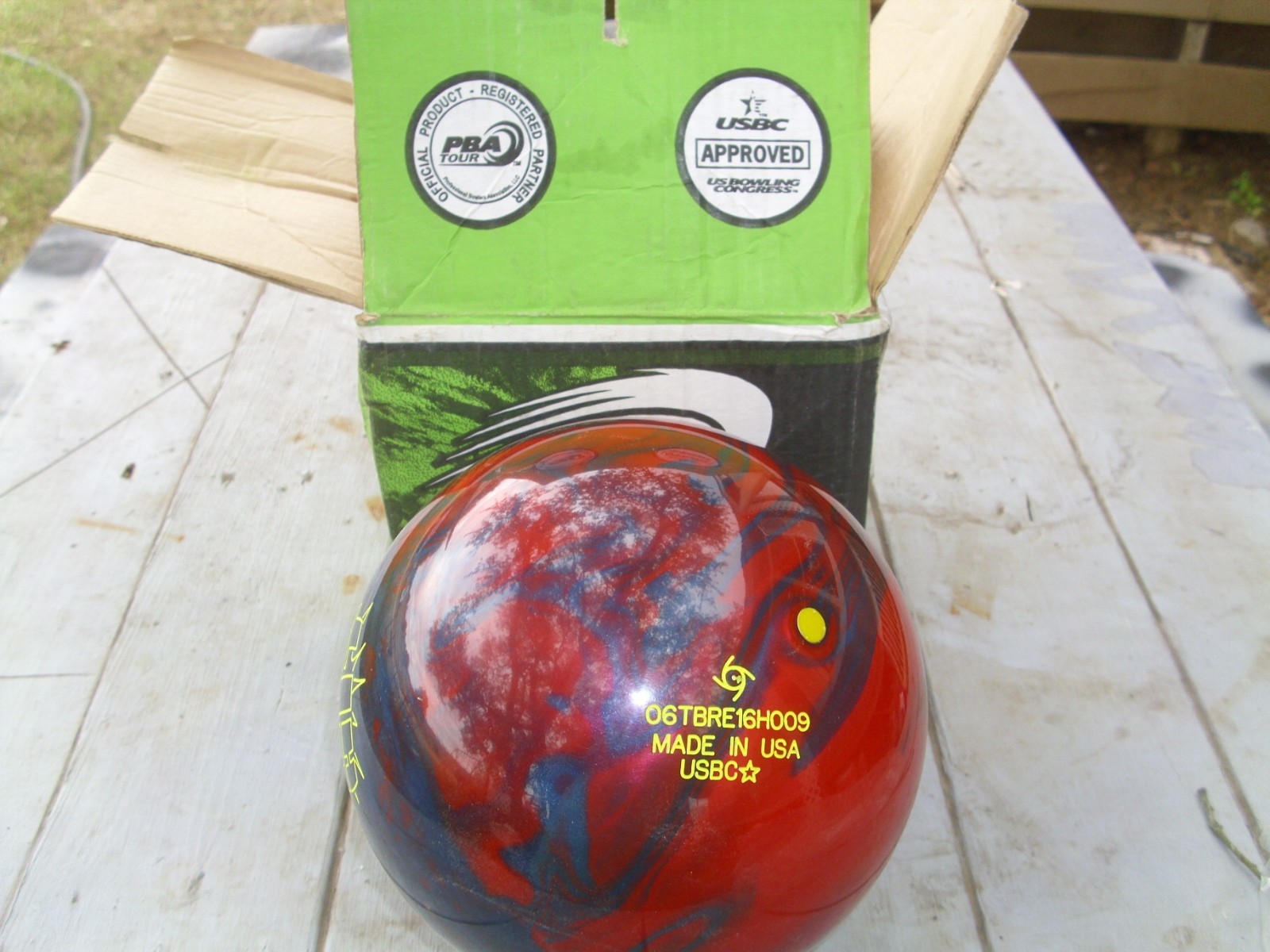 UNDRILLED NIB VINTAGE STORM BIG HIT 16lb. Modified 4-piece Reactive Pearl Resin