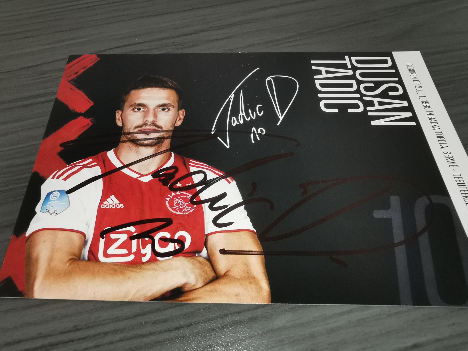 TOPPS サッカーカード MUSEUM COLLECTION DUSAN TADIC AJAX 68/99 #AA-DT 送料無料 中古 IT2 TOPPS サッカーカード MUSEUM COLLECTION DUSAN TADIC AJAX 68