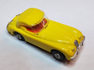 1960 AURORA VIBRATOR TJET JAGUAR XK140  HARD TOP  YELLOW HO SLOT CAR NICE