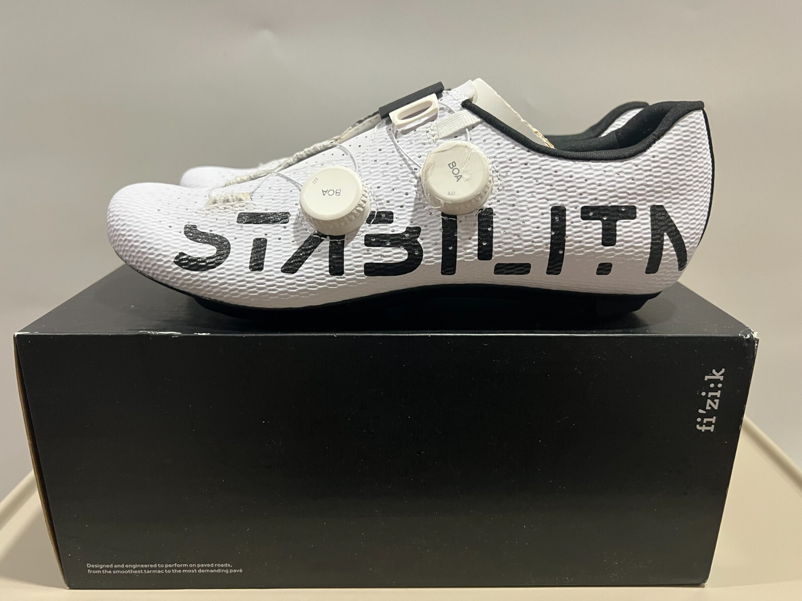Fizik VENTO STABILITA CARBON TEAM EDITION Cycling Shoes Fizik VENTO STABILITA CARBON TEAM EDITION Cycling Shoes