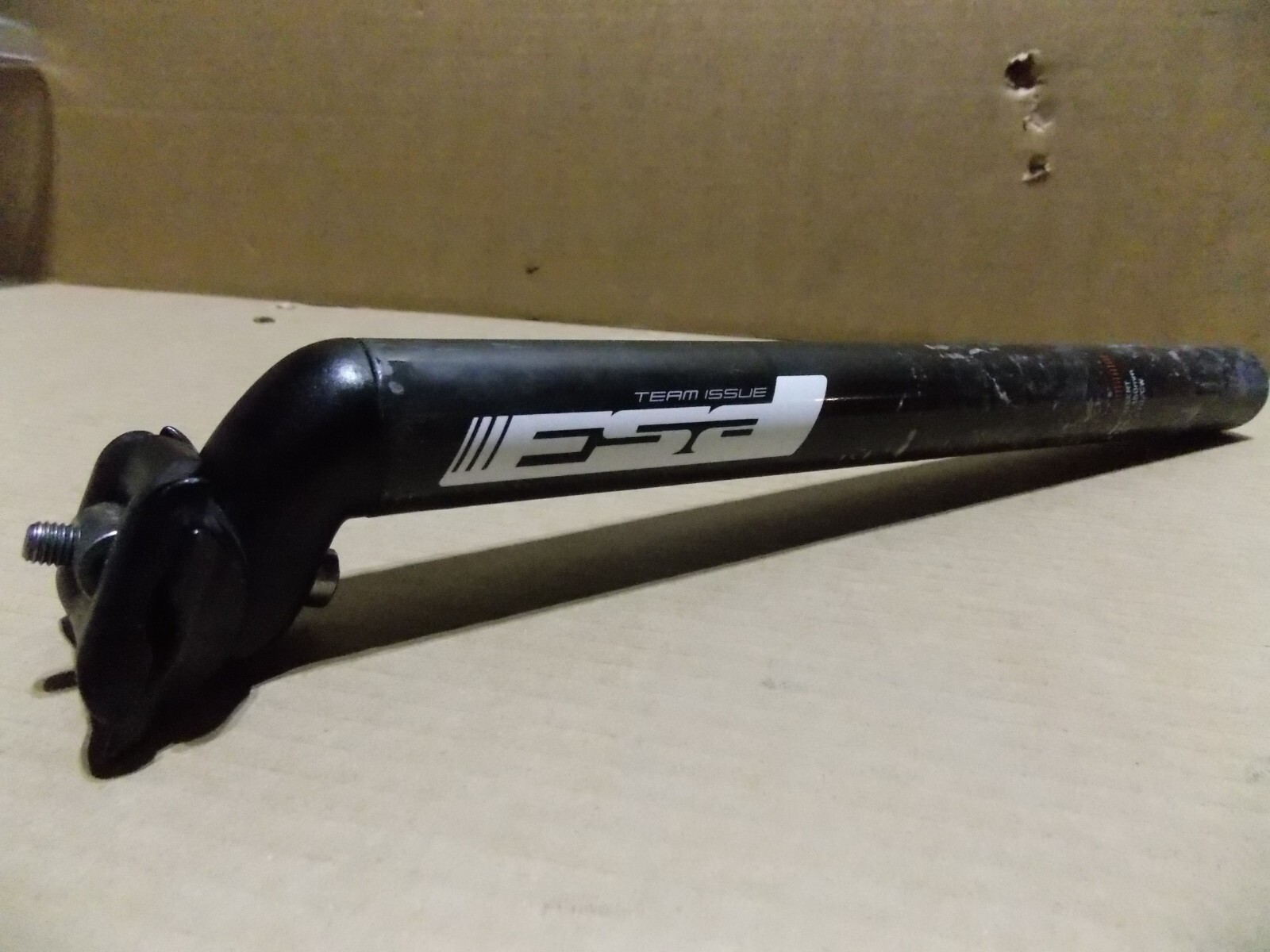 FSA Team Issue Carbon Fiber 31.6 x 350 Seat Post | eBay FSA Team Issue Carbon Fiber 31.6 x 350 Seat Post | eBay