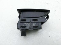 BMW E91 3er 330i 06-08 Kombi Fensterheberschalter Schalter Links Hinten BMW E91 3er 330i 06-08 21.12.2007 15939900... Vorschau 2