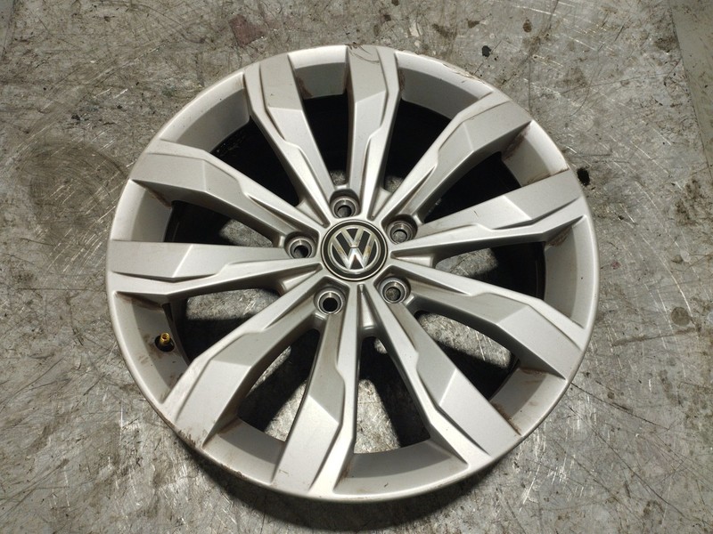 2ga601025a Jante Pour Volkswagen T-Roc A11, D11 1.5 Tsi 2929025        2929025