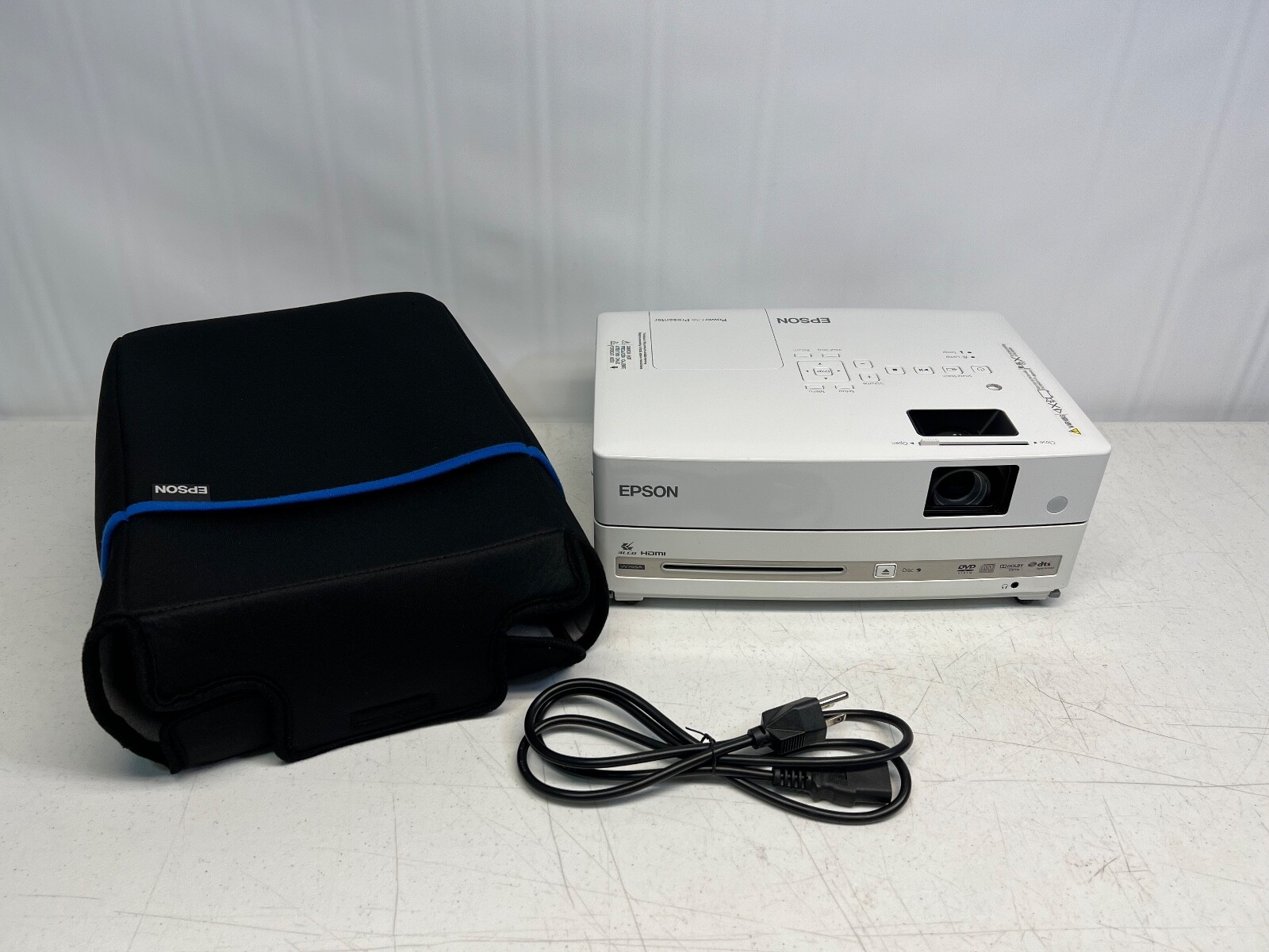 Epson エプソン DVDプレイヤー付 LCDプロジェクター H319A 【公式通販】