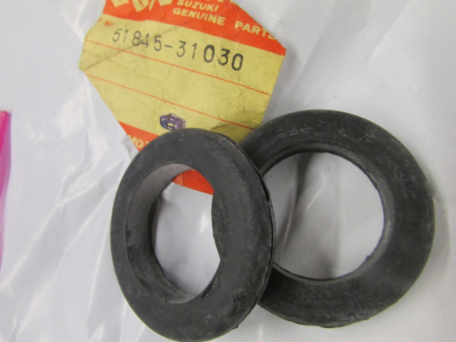 Genuine Suzuki GT380 GT550 GT750 Headlamp Grommet NOS 51845