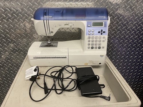 Brother Innovis 400 Embroidery Sewing Machine Electronic Needlework Japan Made