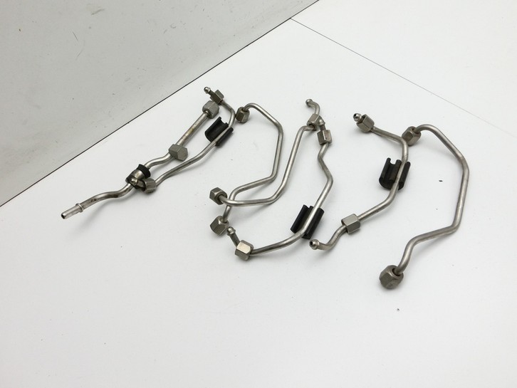 BMW X3 F25 10-14 3,0 225KW Hochdruck Leitung Kraftstoffleitung BMW X3 F25 10-14 30.03.2011 7576771 13537576771 gebraucht Vorschau 2
