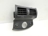 Citroen C6 TD 05-11 Luftdusche Luftdüse Mitte Hinten Citroen C6 TD 05-11 05.01.2007 gebraucht Vorschau 2