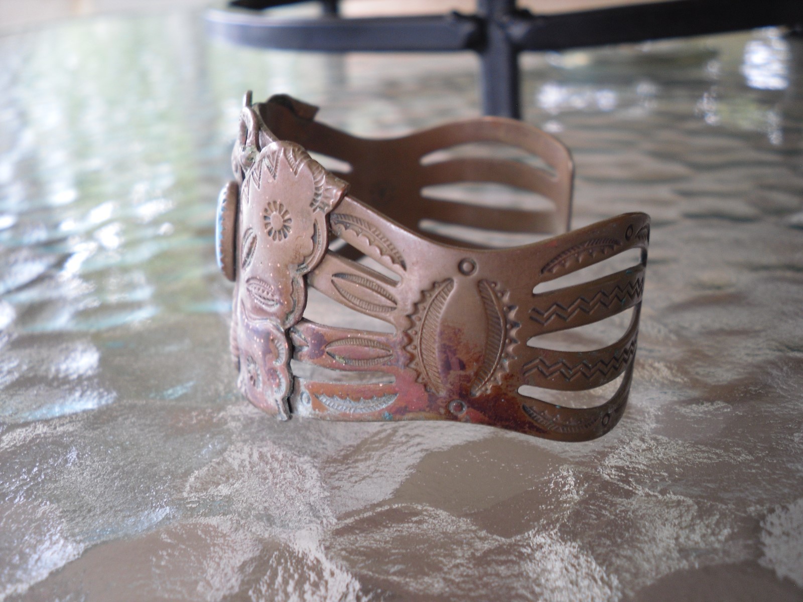 VINTAGE SOLID COPPER TURQUOISE CUFF BRACELET JEWELRY BUTTERFLY FEATHERS