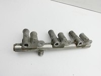 Peugeot 2008 I 16-19 1,2 96KW Einspritzleiste Düsenstock für Einspritzanlage Peugeot 2008 I 16-19 30.06.2016... Vorschau 4