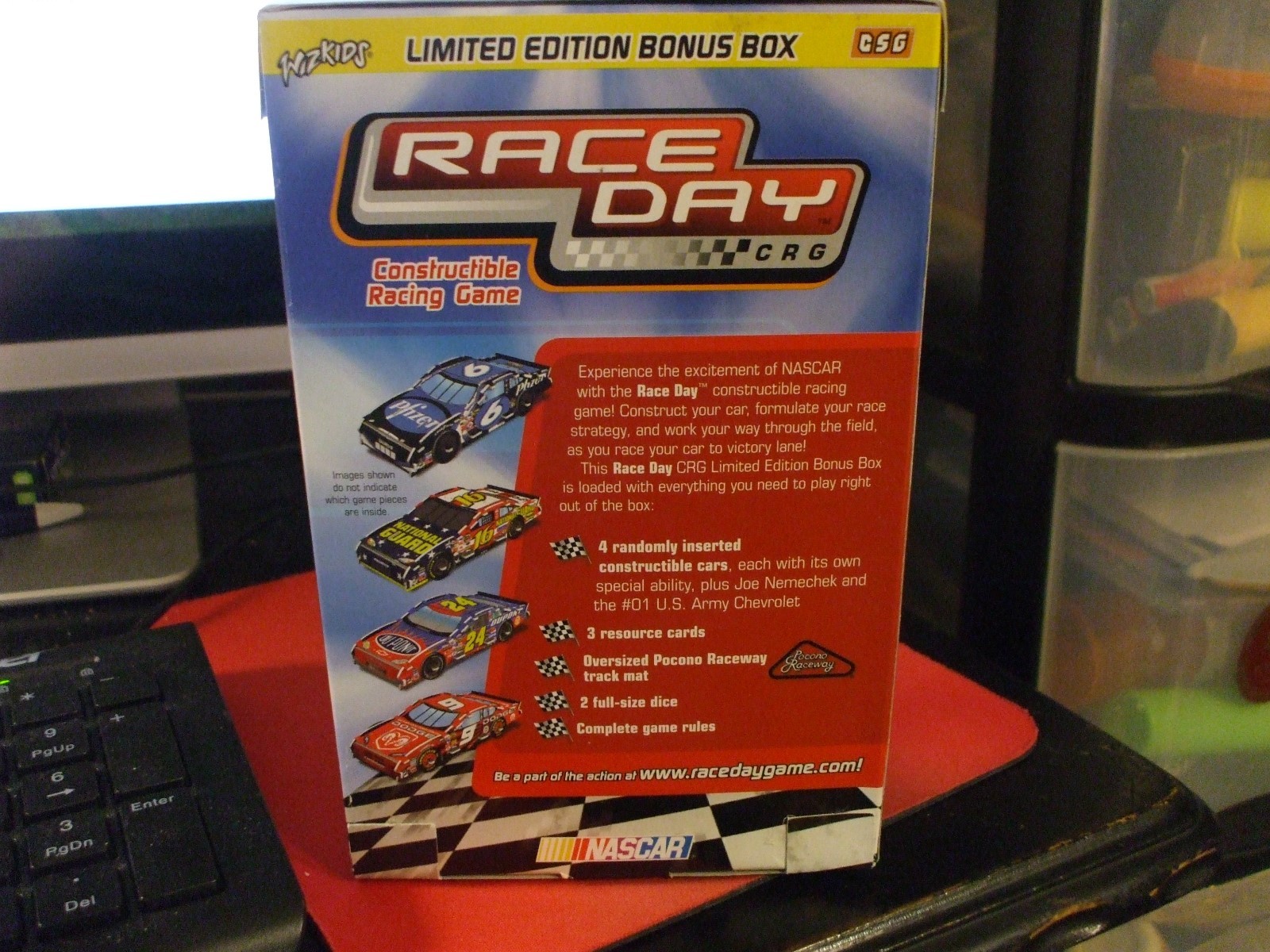 RACE DAY CONSTRUCTIBLE RACING GAME LIMITED EDITION BONUS BOX GREAT GIFT IDEA !!