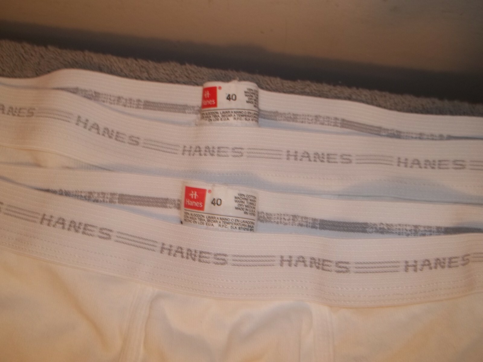 Vtg Unworn 4 Pairs Men's Size 40 HANES UNDERWEAR WHITE BRIEFS Made In USA