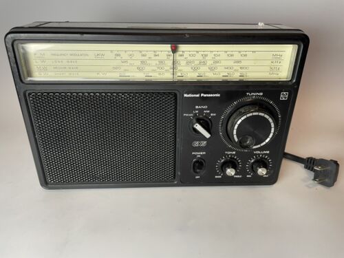 National Panasonic RF-1105 ねばっこい ラジオ 昭和レトロ National Panasonic RF-1105 ねばっこい ラジオ 昭和レトロ