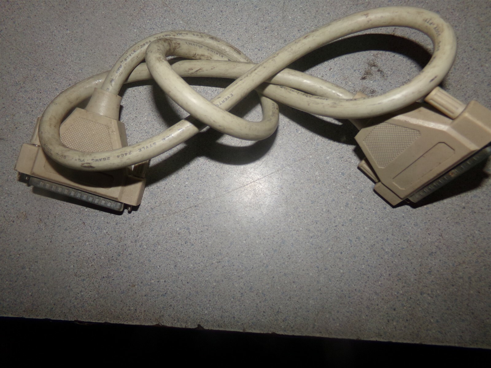 Evertop E117873 Cord Cable 2464 300V LL82009 T2 FT1 *FREE