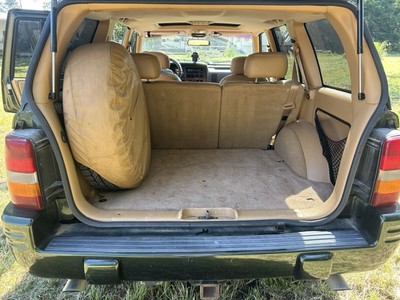 image 4 of interior