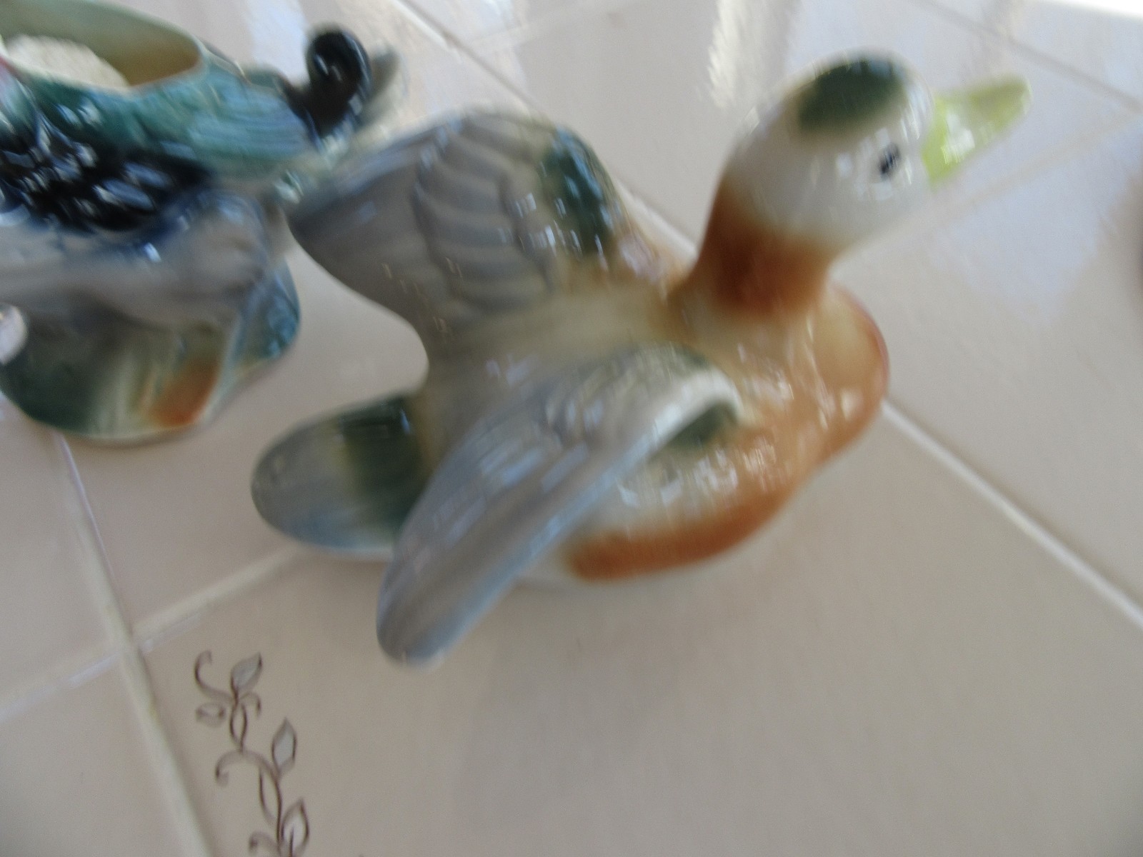 Ducks Figurines1 large 1 small antique